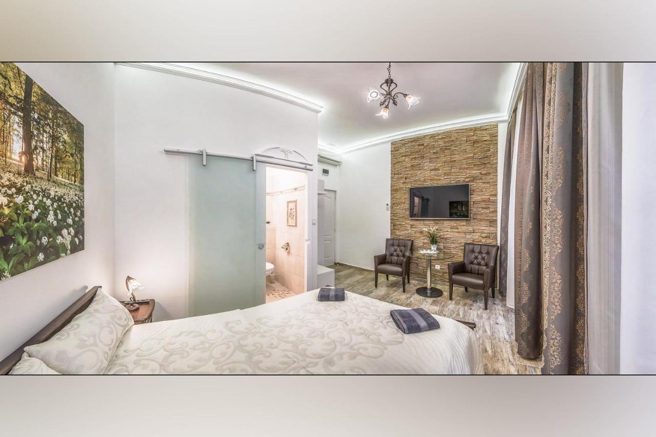 Hotel Platanus